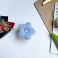 Supporto per telefono a stella in peluche blu con morbida texture e ricamo centrale - Stella di peluche blu