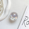 Detail of transparent phone socket with sparkling heart sequins and aurora glitter effect - Crystal Ball Stand - Star Shell