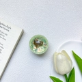 Supporto cellulare in resina verde chiaro con cuore scuro e paillettes lucide - Supporto a Sfera di Cristallo Cuore Verde Scintillante
