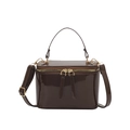 Dunkelbraune Box-Tasche aus Lackleder mit Gold-Reißverschluss und Kettenriemen - Braun