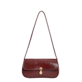 Bolso baguette de charol rojo oscuro con cierre metálico dorado y correa fina - Rojo