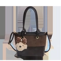 Borsa a secchiello retrò bicolore con tracolla regolabile e ciondolo a forma di orso - Caffè Con Ciondolo