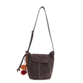 Sac seau rétro marron foncé en similicuir mat avec pendentif à pompon décoratif - Café Avec Pendentif