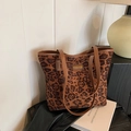 Borsa tote con stampa leopardata, manici marroni e logo fashion per ogni stile - Grande Leopardo Marrone