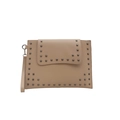 Chique beige envelop-clutch met grijze metalen studs en afneembare polsband - Khaki