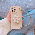 Cream white iPhone case with 3D floral accent and golden metal chain hand strap - Apricot Heart Daisy Grip with Metal Chain / iPhone 7 Plus/8 Plus