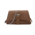 Kleine braune quadratische Tasche mit silberner Kette und M-Buchstaben-Print-Muster - Braun