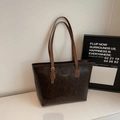 Vintage large dark brown leather tote bag with elegant shoulder strap for women - Brown