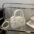 Bolso de mano cuadrado minimalista en cuero PU blanco con herrajes dorados y correa - Blanco