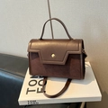 Vintage brown leather crossbody handbag with geometric gold buckle and flap design - Coffee (No Pendant)