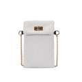 Mini borsa a tracolla in pelliccia sintetica bianca con catena d'oro e fibbia metallica - Bianco
