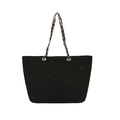 Borsa tote nera trapuntata con tracolla a catena dorata e motivo a rombi ricamati - Nero
