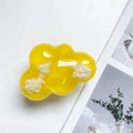 Support téléphone nuage jaune brillant avec des détails texturés blancs élégants - Jaune