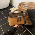 Borsa a tracolla chic in marrone scuro e cammello con doppia cerniera lampo - Marrone