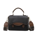 Borsa a tracolla chic nera con finiture marroni e ampia tracolla decorata - Nero