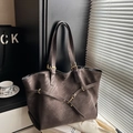 Grande borsa tote grigio antracite minimalista con pelle opaca e finiture dorate - Grigio