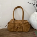 Borsa a bauletto marrone in finta pelle scamosciata con fiocco e doppi manici - Marrone
