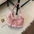 Borsa tote rosa in finta pelle scamosciata con finiture in agnellino e fiocco decorativo - Rosa