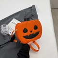 Sac bandoulière citrouille d'Halloween orange avec charme de chauve-souris noire et visage - Orange Joyeux