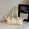Borsa a spalla color crema con occhielli argentati e tracolla regolabile - Bianco Sporco