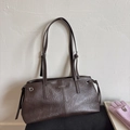 Retro deep brown leather shoulder bag with Muting plaque and vintage texture design - Brown