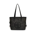 Grote zwarte leren shopper met rond logo in reliëf en goudkleurige metalen accenten - Zwart