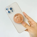 Supporto magnetico per telefono in oro rosa con design a moneta in rilievo su smartphone bianco - Supporto Magnetico / Ritratto di Bellezza Oro Rosa