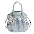 Borsa azzurra stile biker con perle e ciondoli a cuore con finitura plissettata - Con Ciondolo / Blu