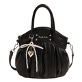 Borsa sottobraccio nera lucida a pieghe con cuore argento e fiocco di perle - Con Ciondolo / Nero