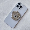 Dettaglio del supporto per telefono con strass di cristallo e specchio argento per presa - Supporto Magnetico / Bianco