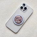 Dettaglio del supporto magnetico per telefono con glitter rosa e paillettes esagonali - Supporto Magnetico / Rosa