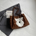 Borsa tote marrone caramello in tessuto metallizzato stropicciato con ricamo a cane - caffè