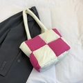 Quilted checkerboard tote bag in rose pink and beige with padded shoulder strap - Pink/White