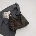 Borsa tote vintage leopardata con tracolla larga e dettagli in pelle marrone - Leopardo Caffè