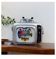 Borsa a tracolla argento a forma di TV retrò con motivo schermo e borchie a cuore - Argento