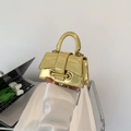 Mini borsa a mano metallizzata laser dorata con manico superiore e catena a sfere - Oro