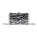 Pochette metallizzata argento con effetto stropicciato e sottile tracolla a catena - Argento
