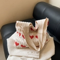 Borsa tote in maglia con motivo a cuore rosso su base beige, stile treccia spessa - Bianco Sporco
