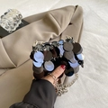 Mini-Schultertasche mit schwarzen Pailletten und silberner Kette für Damen - Schwarz