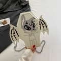 Borsa a tracolla gotica a forma di bara in pelle bianco avorio con ali di pipistrello nere - Bianco Sporco