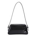 Minimalistische schwarze Baguette-Tasche aus Lackleder mit glänzendem Finish und Silberschnallen - Schwarz