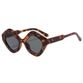 Retro irregular geometric diamond-shaped sunglasses with tortoise shell frames and grey lenses - Tortoise Frame Black Grey Lens
