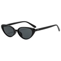 Occhiali da sole cat-eye neri lucidi con dettagli di rivetti in argento - Montatura Nera Lenti Grigio Nero