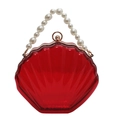Vintage-Muscheltasche aus dunkelrotem Acryl mit einem Griff aus Perlenketten - Rot