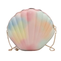 Borsa a tracolla a conchiglia sfumata pastello in pelle litchi con catena dorata - Colorato