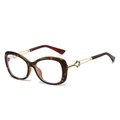 Chic butterfly frame glasses in tortoiseshell texture with elegant gold metal temples - Tortoiseshell Frame