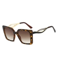 Classic tortoise shell square sunglasses with gold hollow metal temples and brown lenses - Leopard Frame Gradient Tea Lens