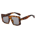 Vintage square oversized sunglasses featuring a leopard tortoise frame and grey lenses - Tortoise Frame Gray Lens