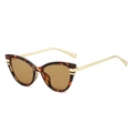 Retro cat-eye sunglasses with tortoiseshell frame, gold metal temples and brown lenses - Tortoiseshell Frame Light Tea Lens