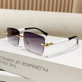 Fashion rimless square sunglasses with purple gradient lenses and gold metal bridge - Gradient Grey